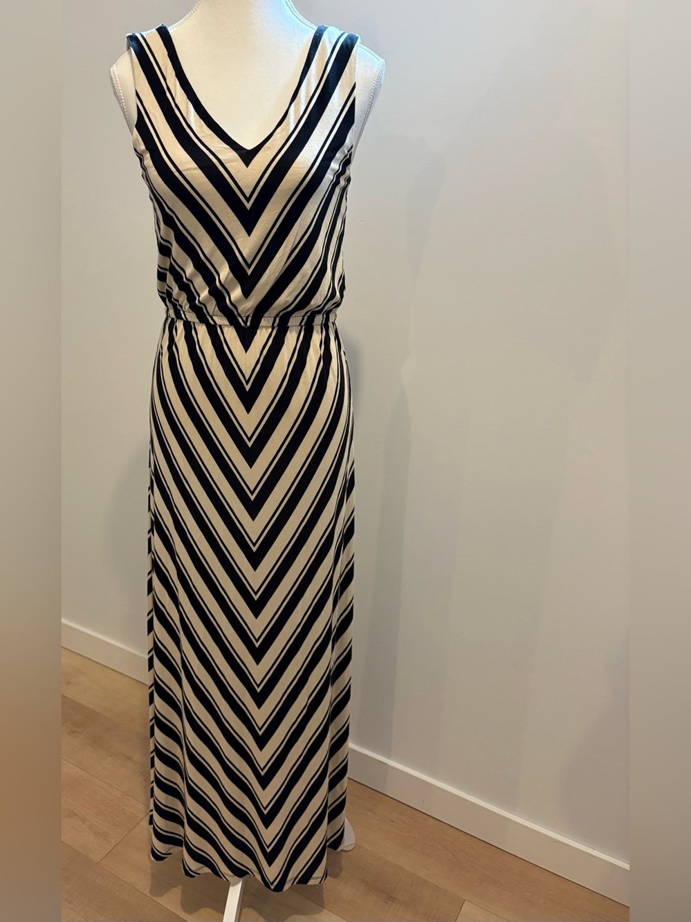 Calvin Klein Black and Cream Chevron V‑Neck Maxi Dress